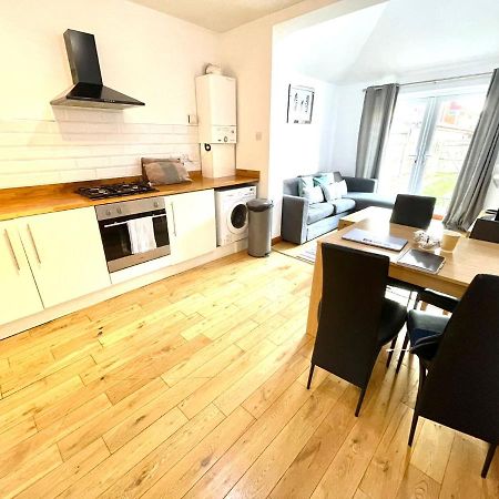 Koala & Tree - Renovated 2 Bed Apartment Ideal Location - Short Lets & Serviced Accommodation Cambridge Esterno foto