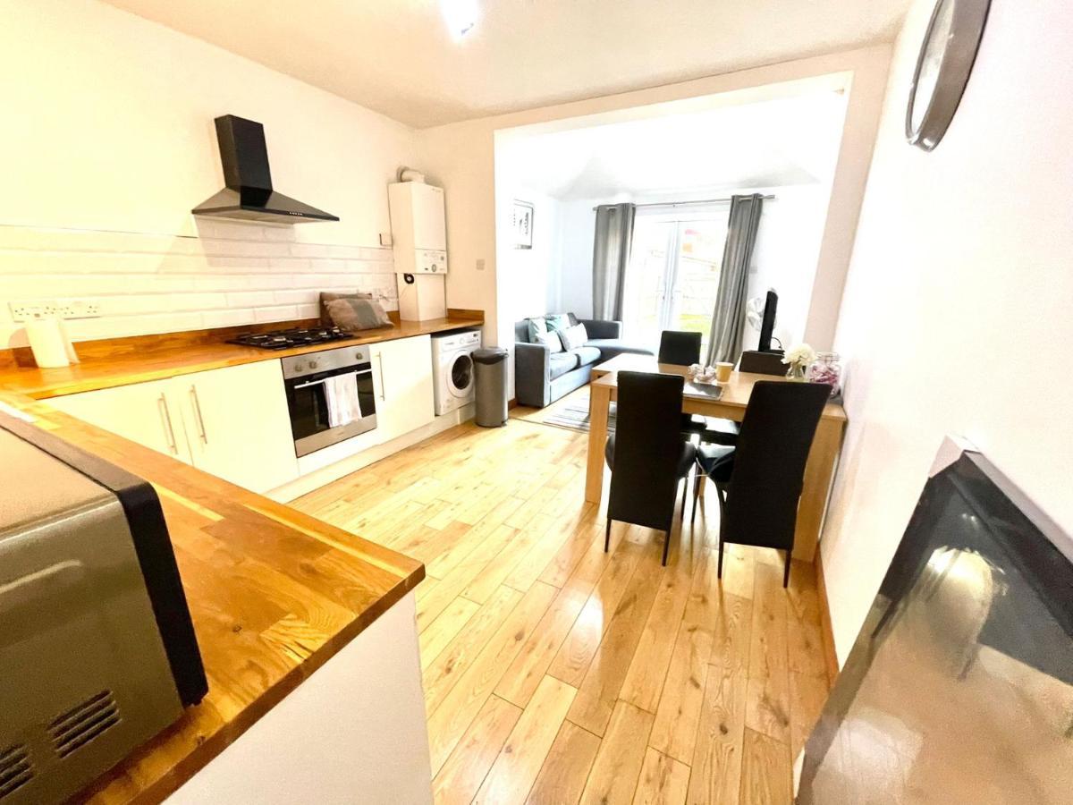 Koala & Tree - Renovated 2 Bed Apartment Ideal Location - Short Lets & Serviced Accommodation Cambridge Esterno foto