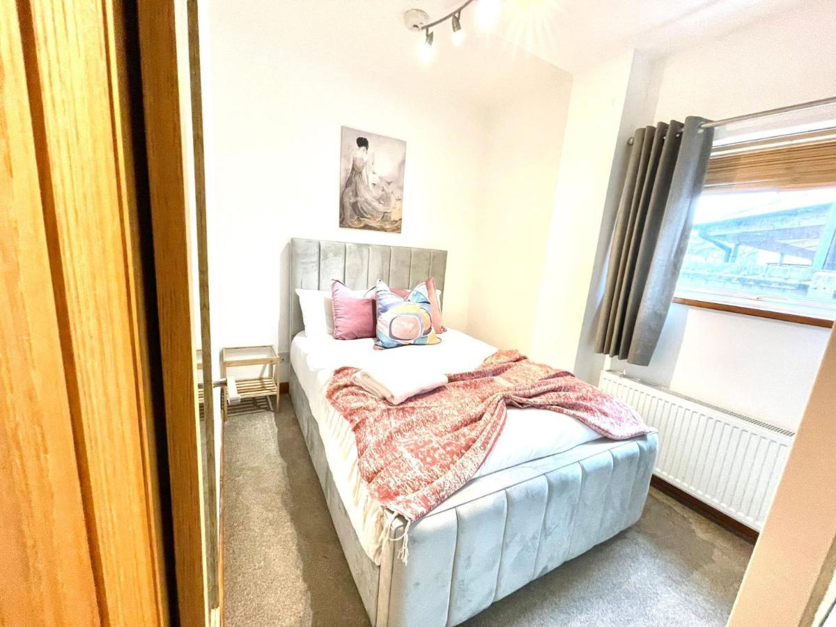 Koala & Tree - Renovated 2 Bed Apartment Ideal Location - Short Lets & Serviced Accommodation Cambridge Esterno foto