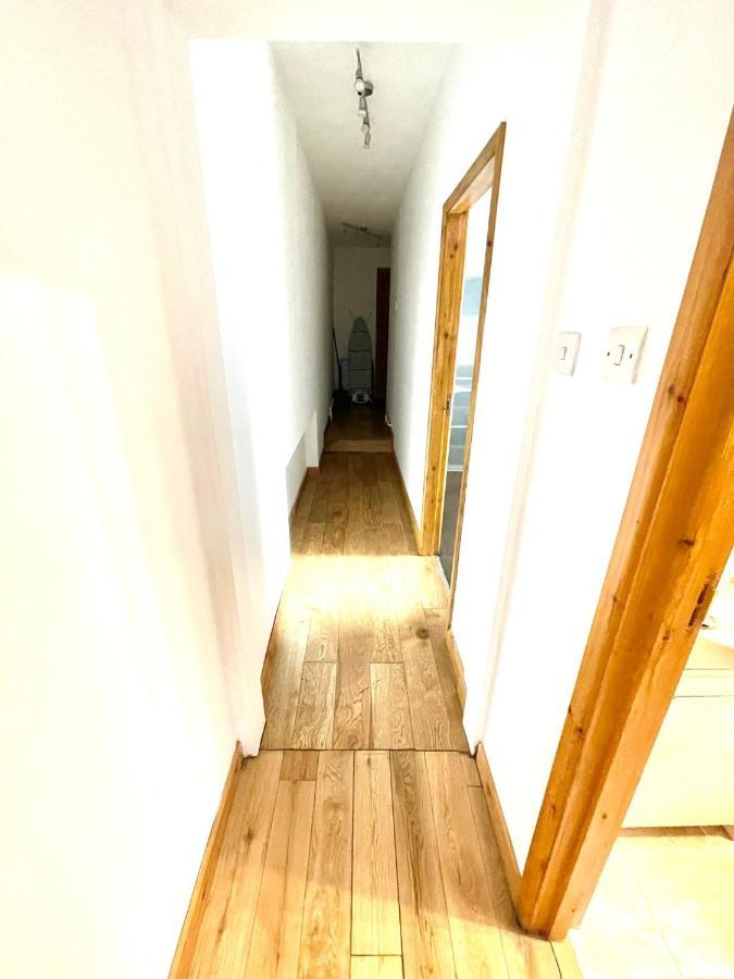 Koala & Tree - Renovated 2 Bed Apartment Ideal Location - Short Lets & Serviced Accommodation Cambridge Esterno foto