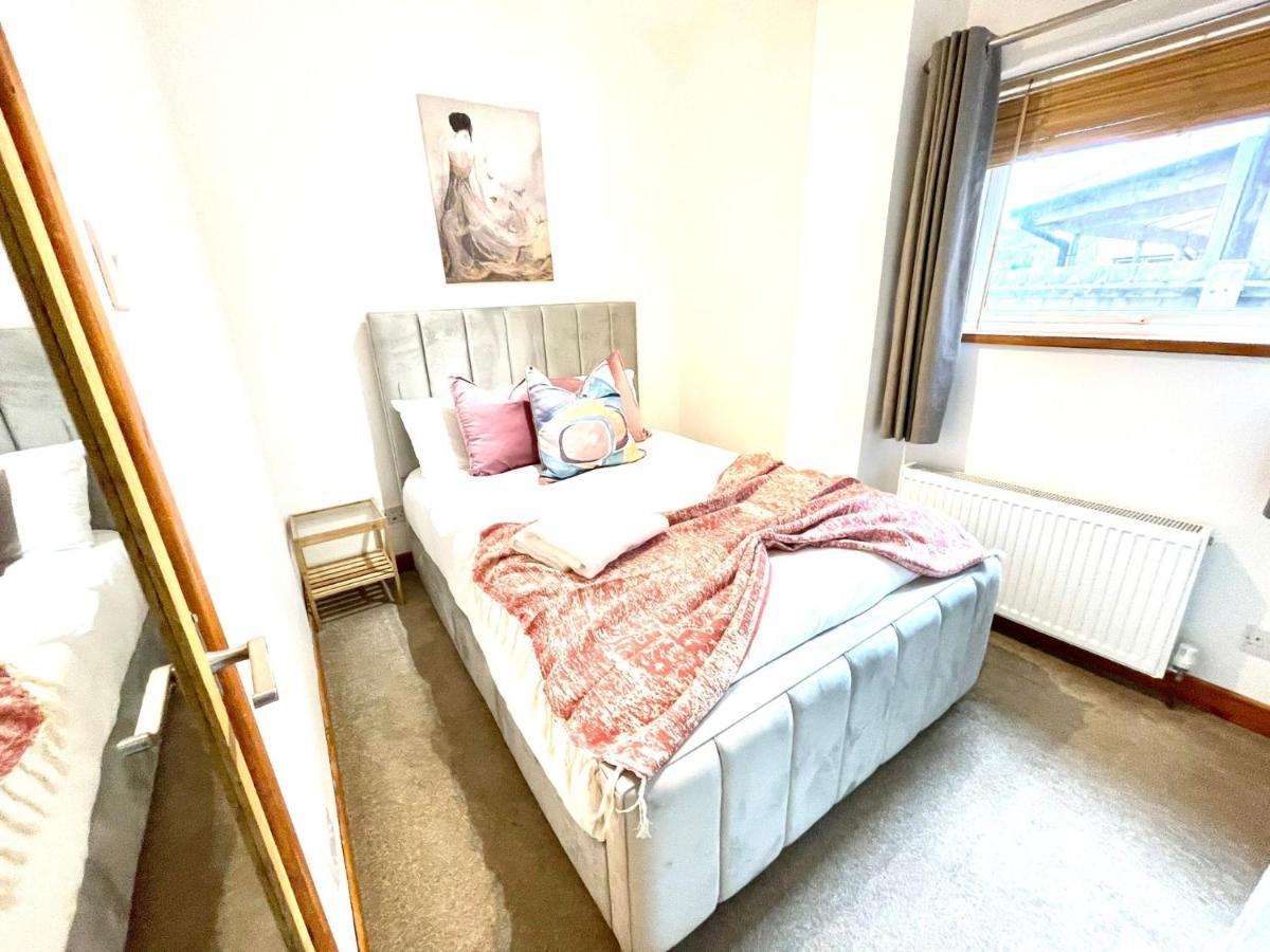 Koala & Tree - Renovated 2 Bed Apartment Ideal Location - Short Lets & Serviced Accommodation Cambridge Esterno foto