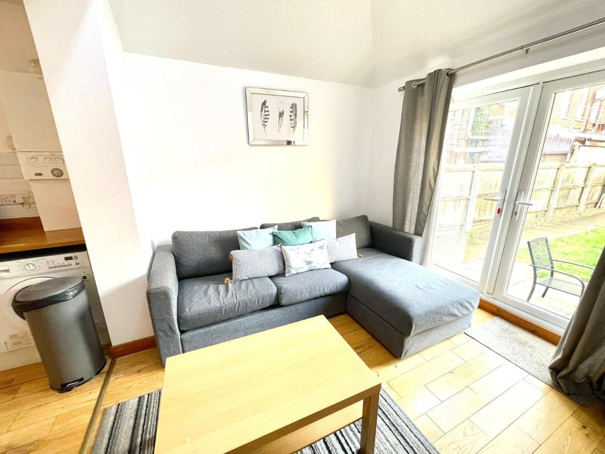 Koala & Tree - Renovated 2 Bed Apartment Ideal Location - Short Lets & Serviced Accommodation Cambridge Esterno foto